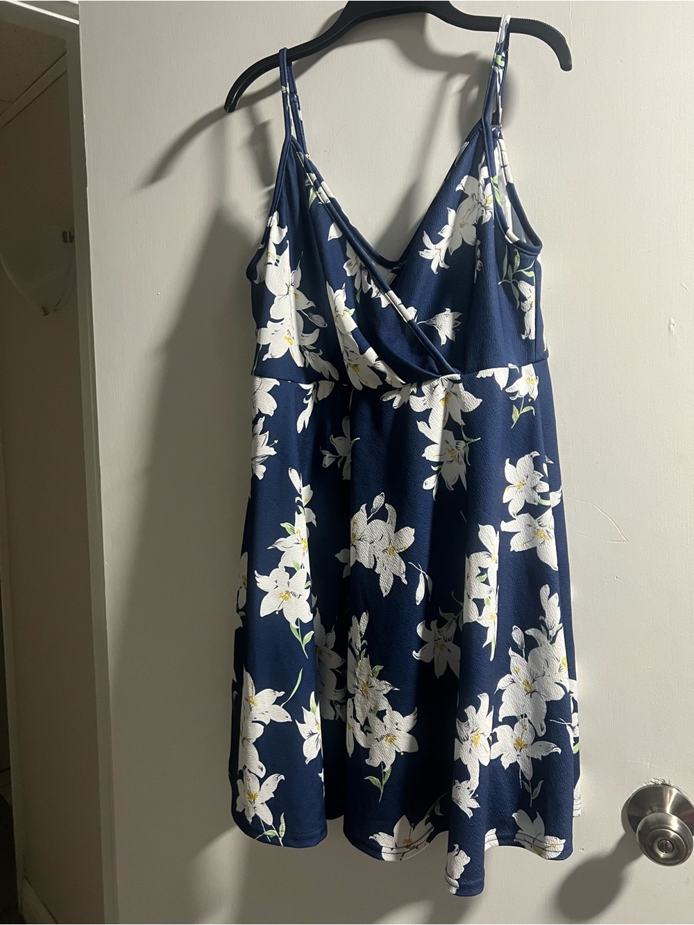 SHEIN Navy Floral Slip Mini Dress with White Lily Print